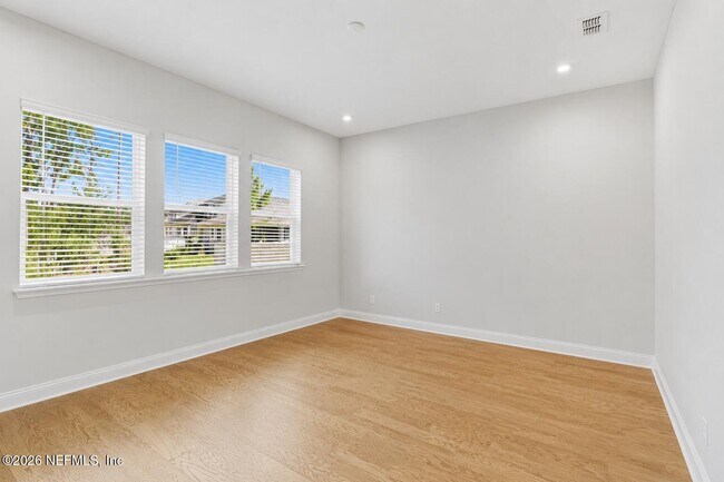 Building Photo - 80 Walnut Gln Ct