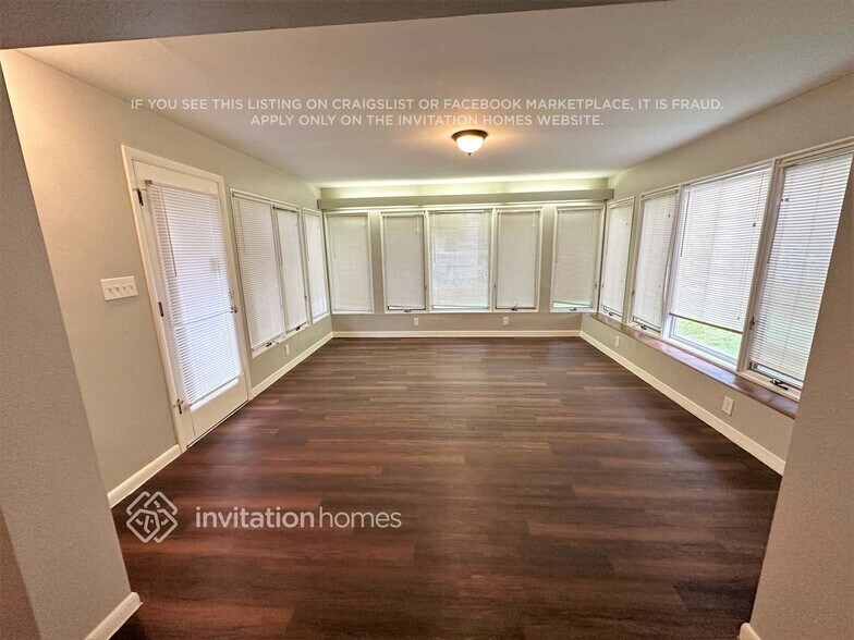 Building Photo - 720 Bucher Rd