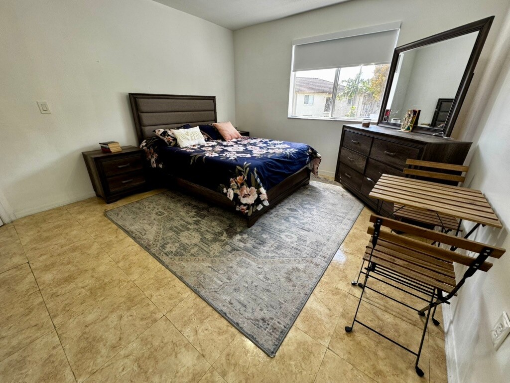 Building Photo - 6676 SW 115th Ct