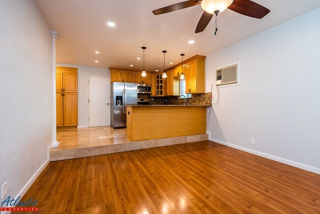 Building Photo - 3084 Balgray Ct