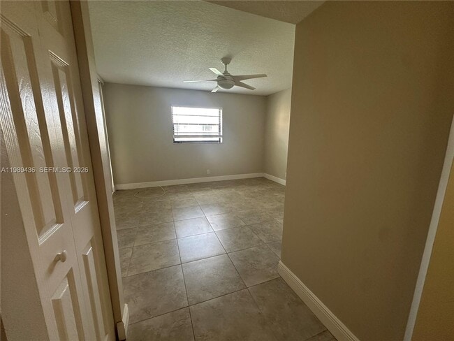 Building Photo - 10401 W Broward Blvd