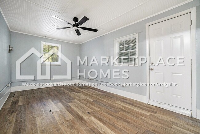 Building Photo - 2842 Mango Cir NW