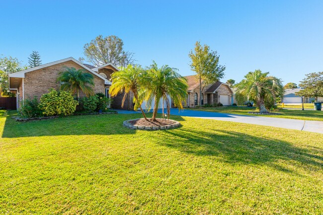 Building Photo - 3 Bedroom Home in Pelican Bay