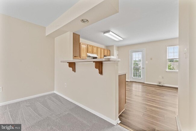 Building Photo - 209 Ilona Ct
