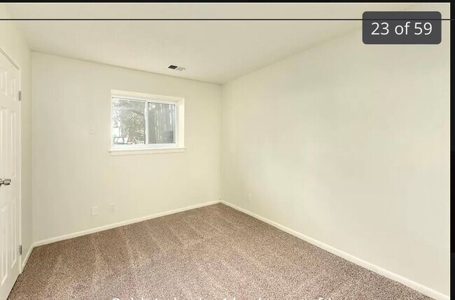 Building Photo - 10709 W 90th Ter