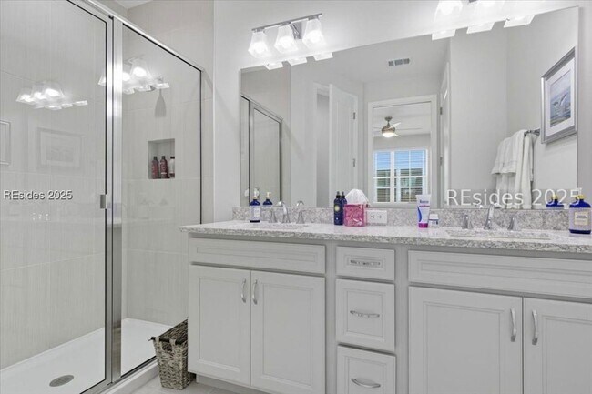 Building Photo - 215 Tropics Ave