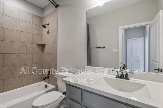 Building Photo - 15105 Stargazer Dr