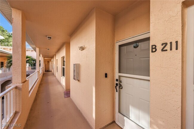 Building Photo - 1044 Woodshire Ln