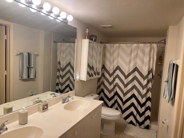 Building Photo - Fully Furnished Condo in Bonita Springs – ...