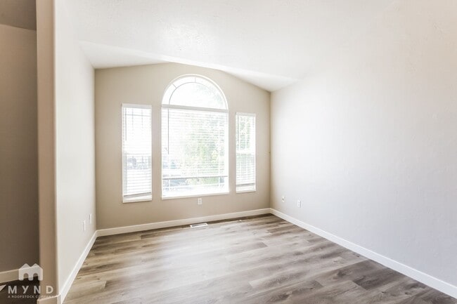 Building Photo - 1340 N 3850 W