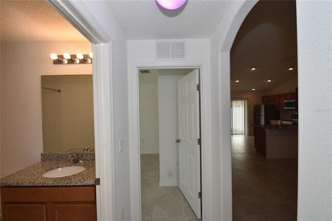 Building Photo - 30 Slumber Path