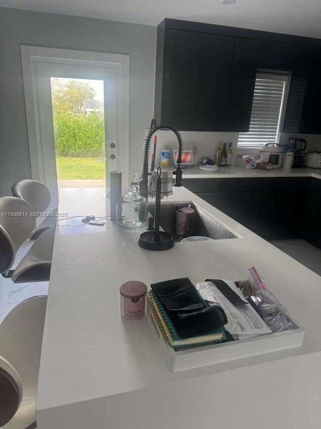 Building Photo - 1001 NW 148th St