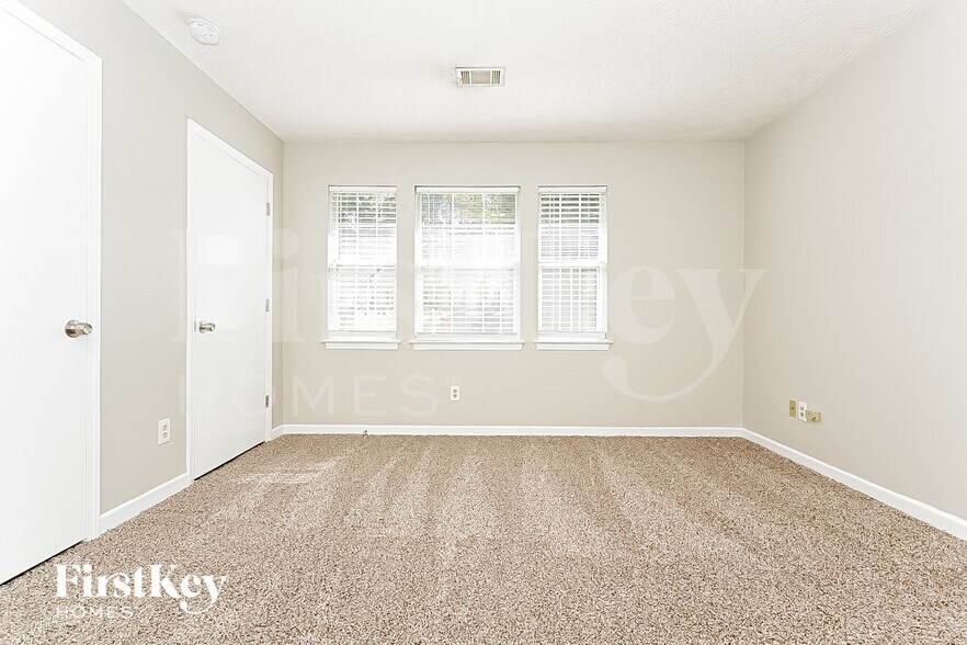 Building Photo - 20 Parkman Trail