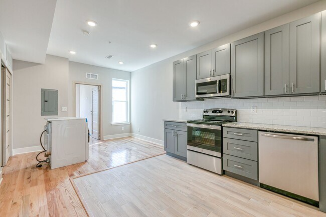 Building Photo - Brand New Luxury Apartments Brewerytown