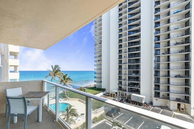 Building Photo - 5440 N Ocean Dr