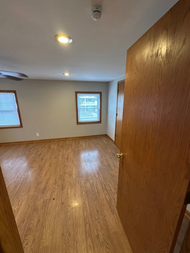 Building Photo - 1914 Auburn St