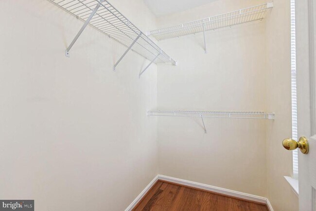 Building Photo - 4093 Fountainside Ln