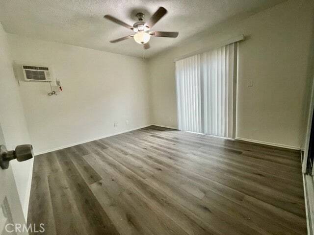 Building Photo - 686 E Cottonwood Rd