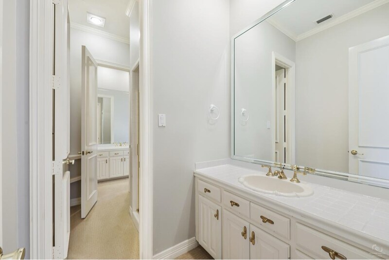 Building Photo - 17105 Vista Tree Cir