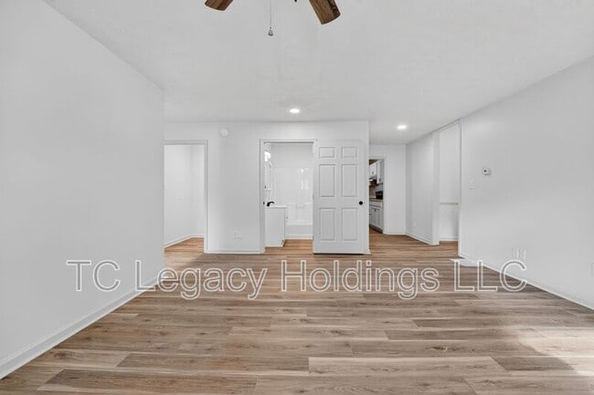 Building Photo - 127 Haymond Hwy