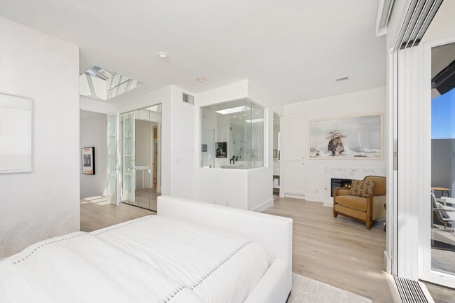 Building Photo - 27400 CA-1