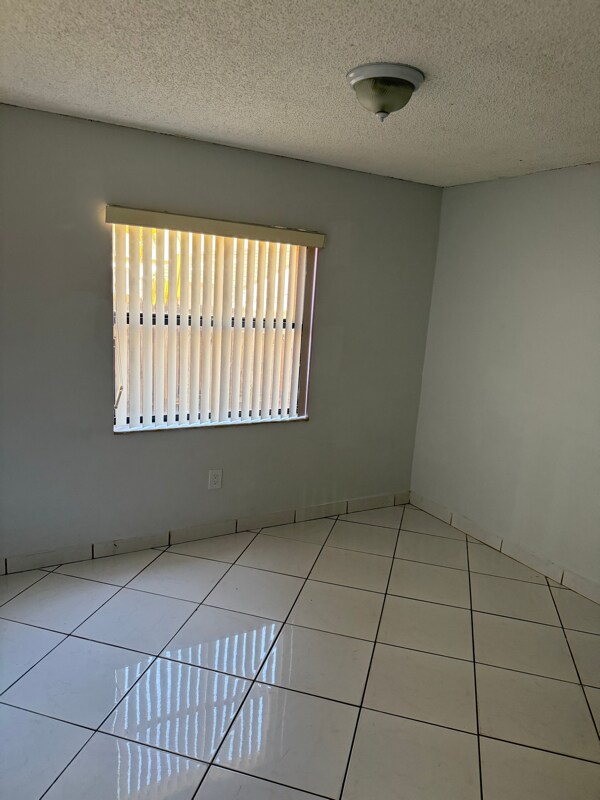 Building Photo - 15157 SW 95th Ln
