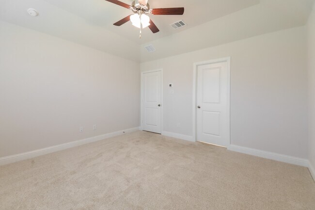 Building Photo - Brand-New 3-Bed Home with Designer Finishes, Energy Savings, and Community Amenities in Anna