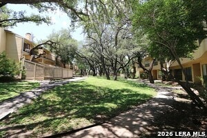 Building Photo - 8642 Fredericksburg Rd