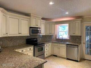 Building Photo - 3 Aronimink Ln