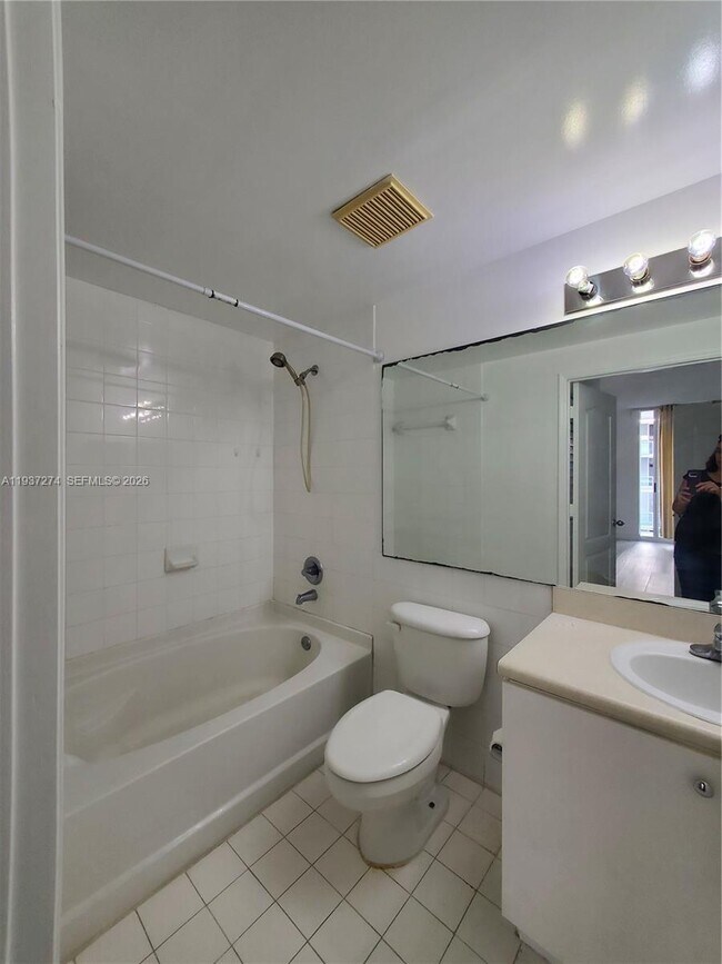 Building Photo - 5085 NW 7th St