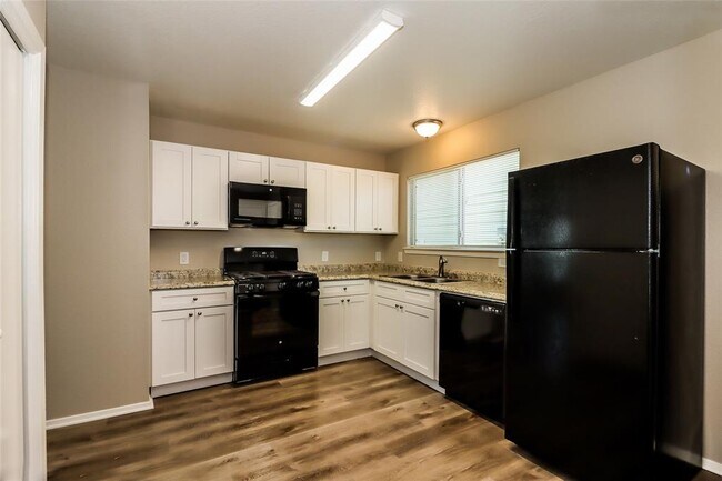 Building Photo - 1003 Verde Trails Dr
