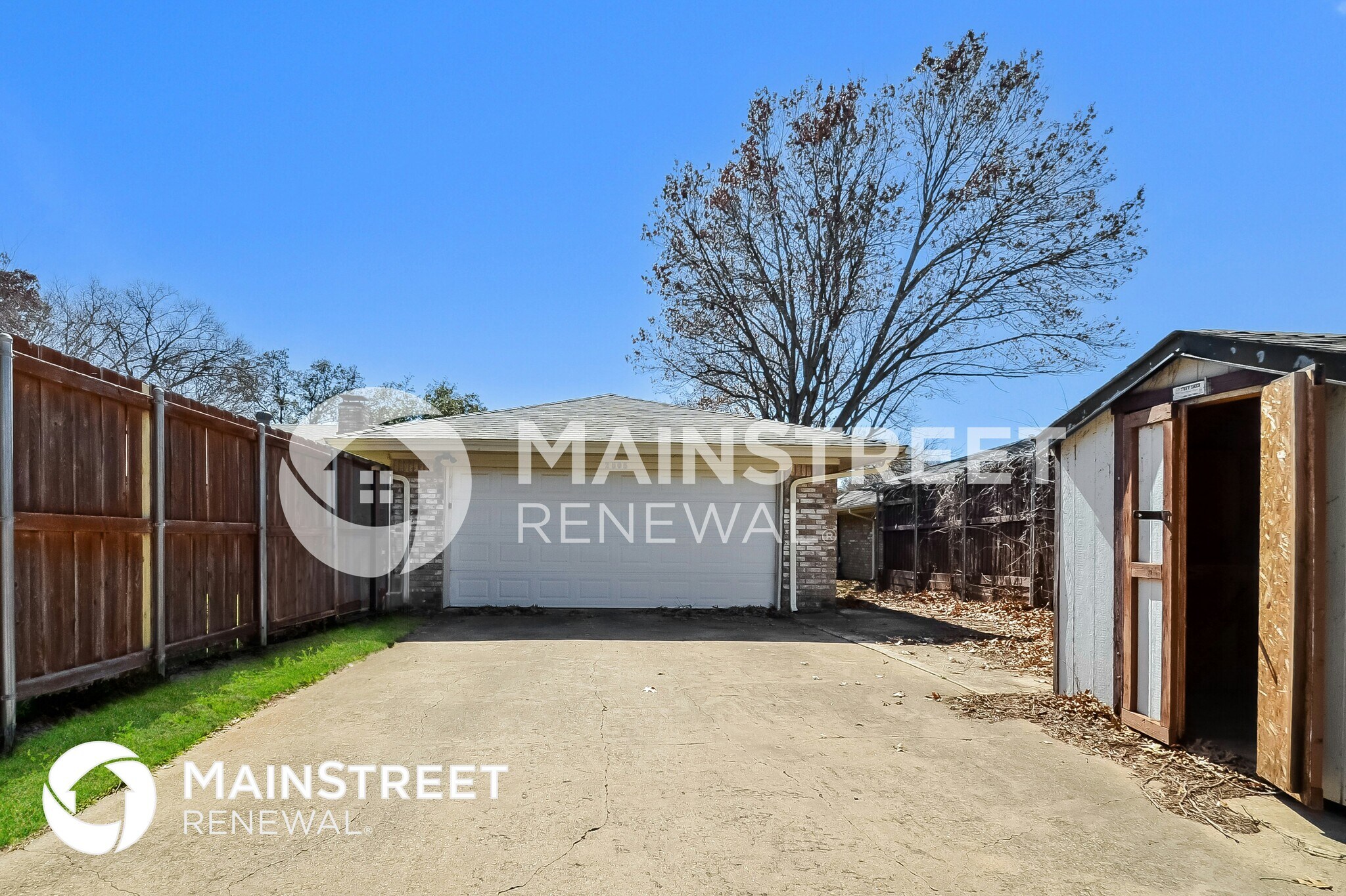 Building Photo - 2505 Westridge Dr