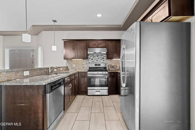 Building Photo - 3637 Grand Cayman Ln