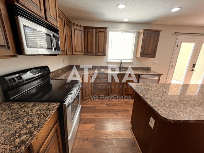 Building Photo - 7845 Ruby Valley Dr