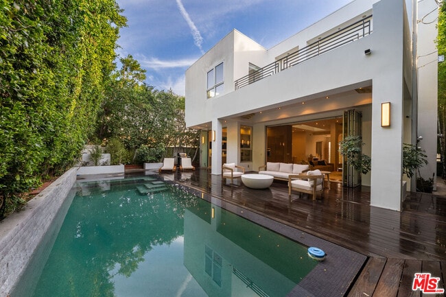 Building Photo - 6359 Colgate Ave