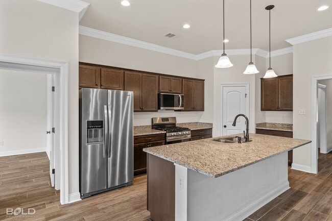 Building Photo - Check Out this 3 bed 2 bath in Shreveport