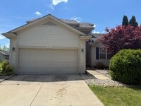 Building Photo - Large 2 Story home with 3 Bedrooms, 2.5 baths, hardwood floors, office and finished basement