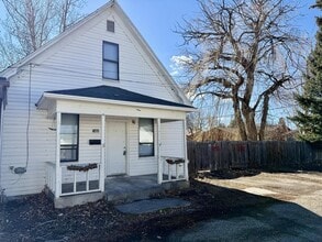 Building Photo - 1450 Clark Dr