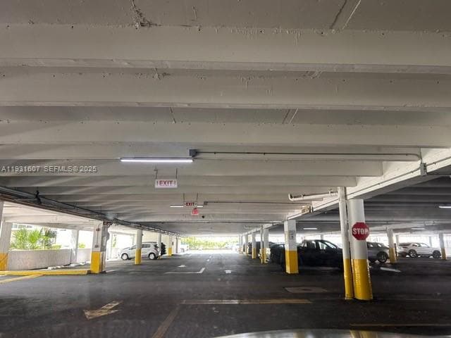 Building Photo - 17011 N Bay Rd