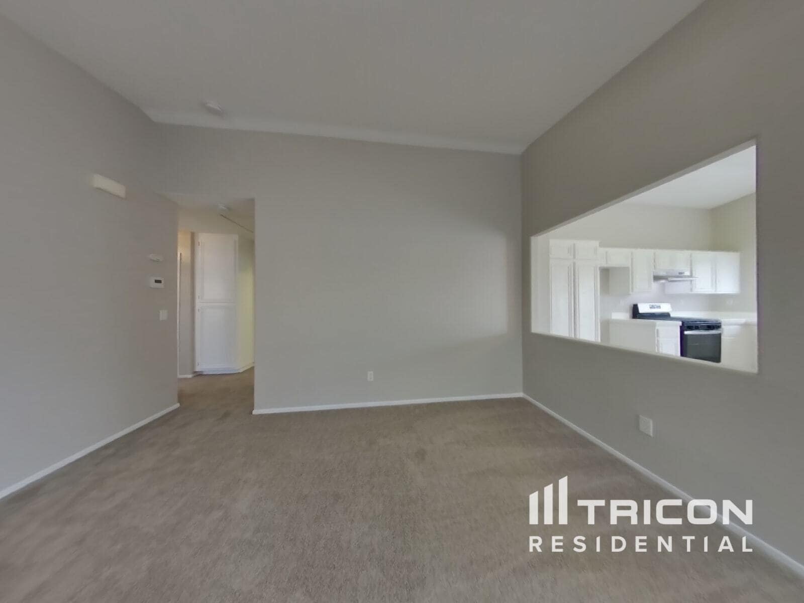 Building Photo - 16946 Sorrento Ln