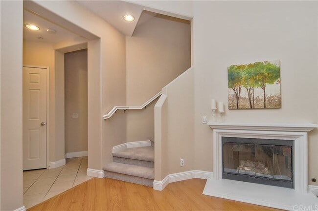 Building Photo - 281 Camphor Pl