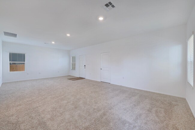 Building Photo - 14205 Heimhome Bnd