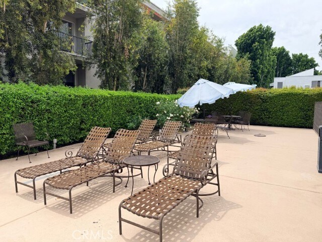 Building Photo - 15344 Weddington St