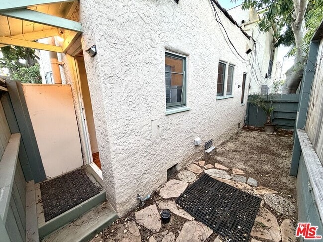 Building Photo - 2606 7th St