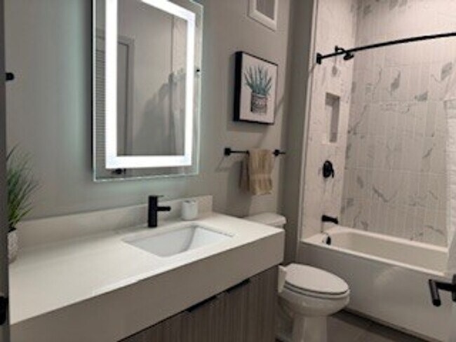 Building Photo - 3699 Lenox Rd NE