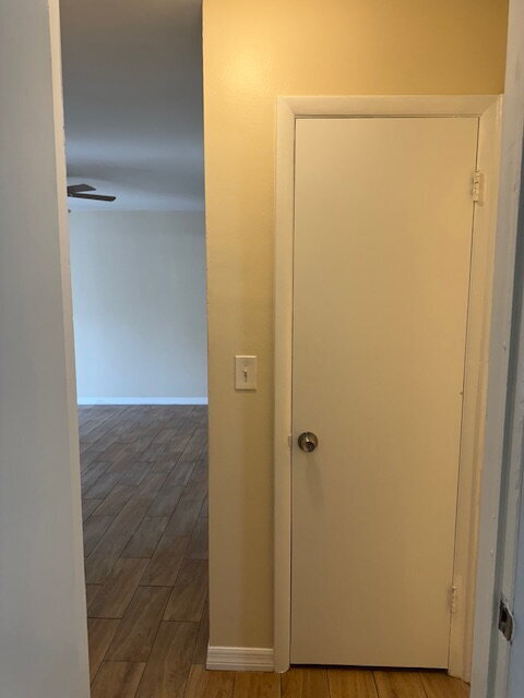 Building Photo - Spacious 2 Bedroom