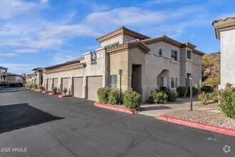Building Photo - 3236 E Chandler Blvd