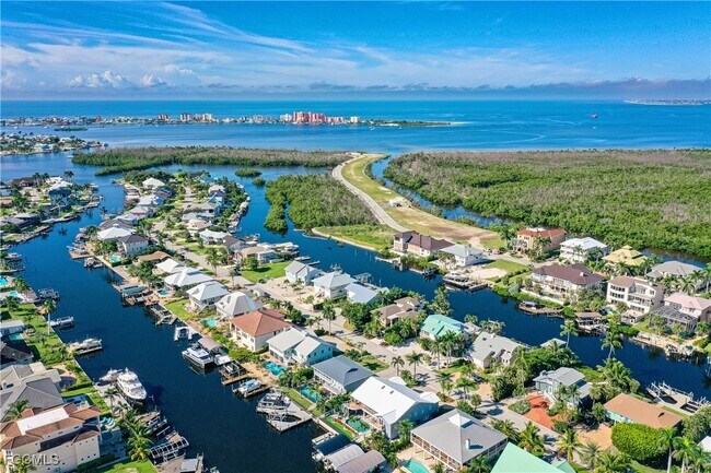 Building Photo - 18291 Deep Passage Ln