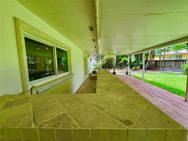 Building Photo - 18421 SW 86th Ct