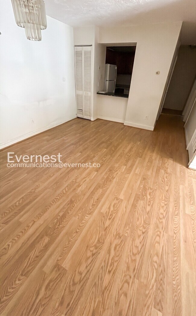 Building Photo - Charming Condo with Shared Amenities and Playground | Pet Friendly | Available Soon!